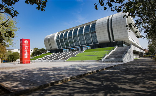 天津财经大学(图1)